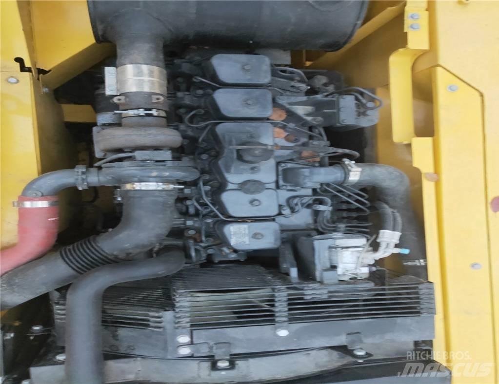 Komatsu PC200-7 Escavatori cingolati