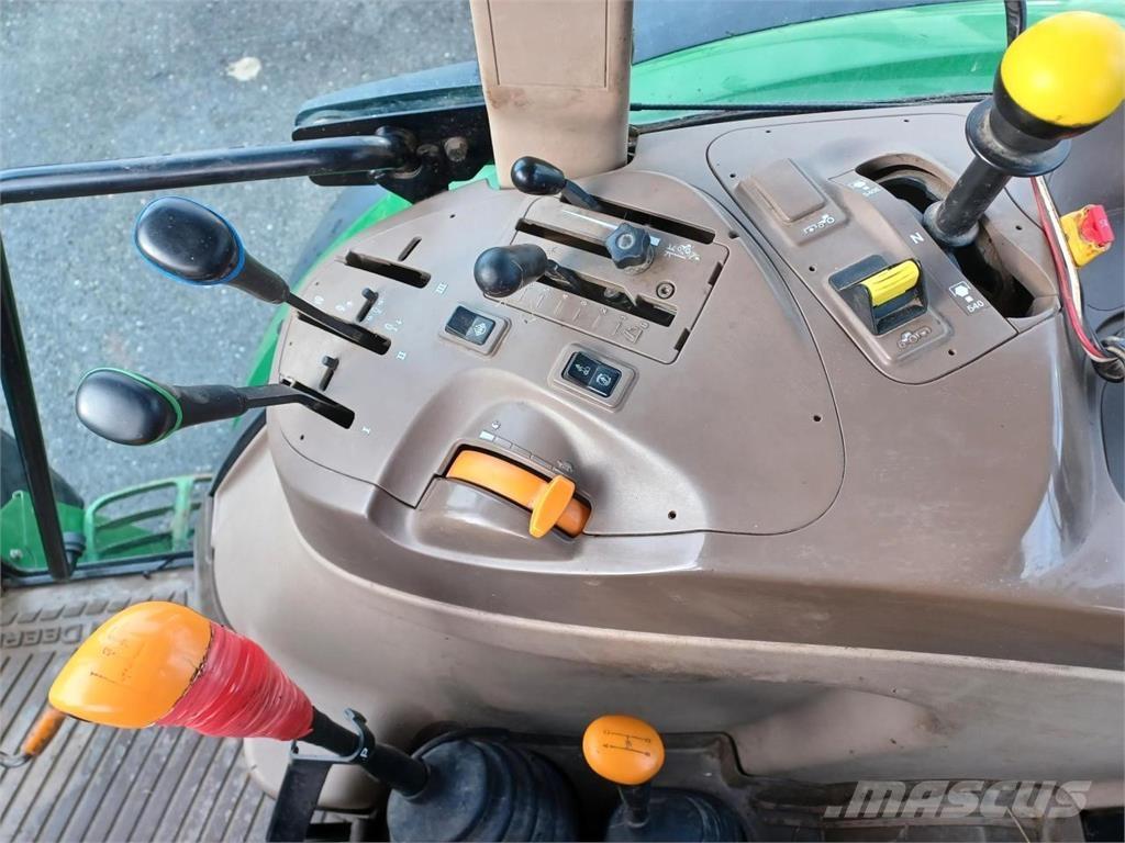 John Deere 5080M Trattori