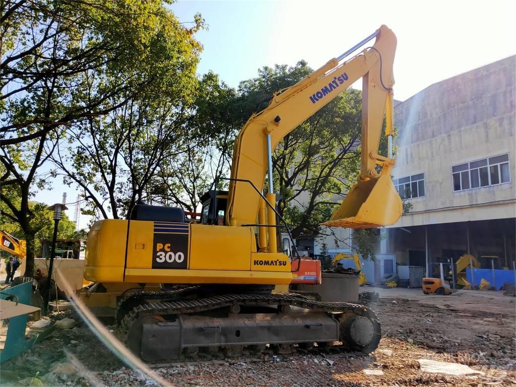 Komatsu PC 300-7 Escavatori cingolati