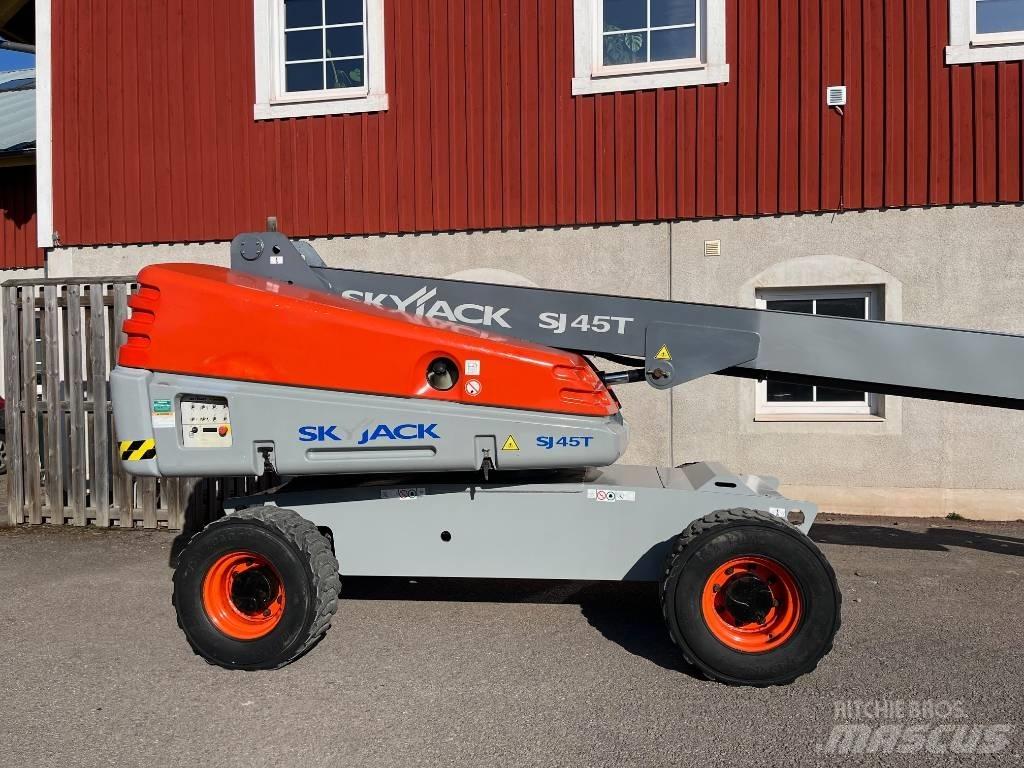 SkyJack SJ 45 T Piattaforme a braccio telescopico