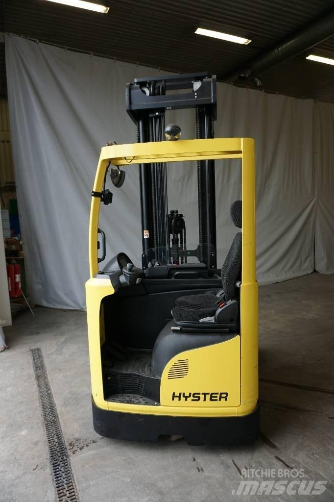 Hyster R1.4 Carrello retrattile