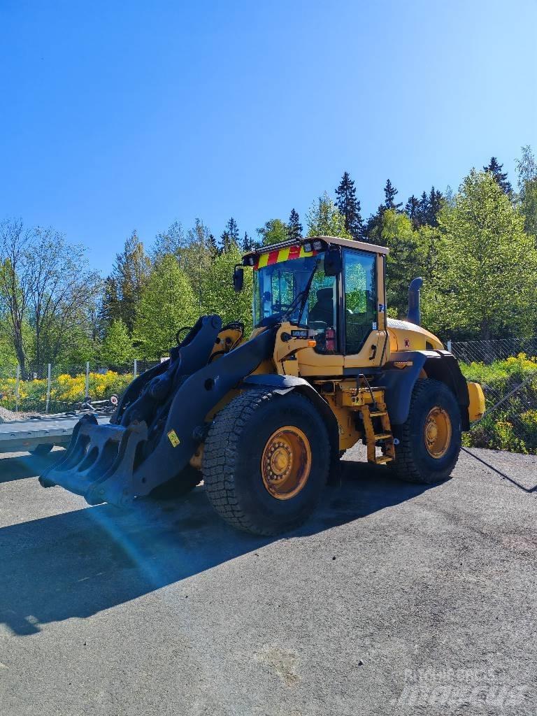 Volvo L 90 G Pale gommate