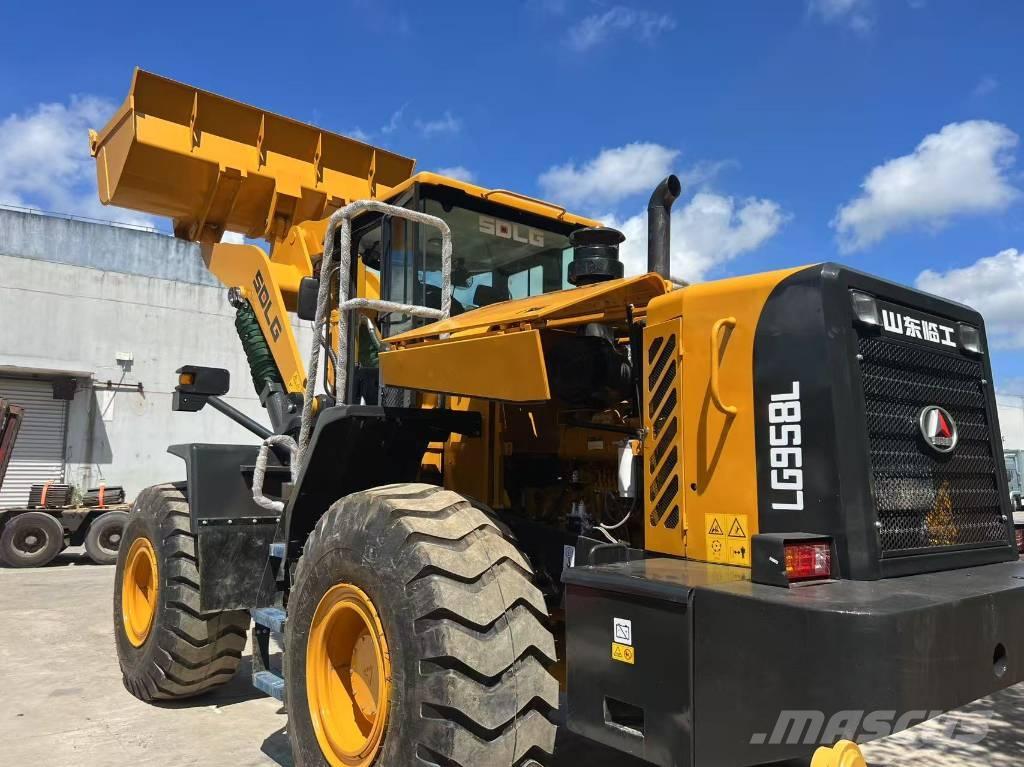 SDLG LG 958 L Pale gommate