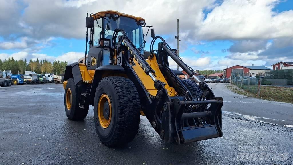 JCB 426 HT Pale gommate