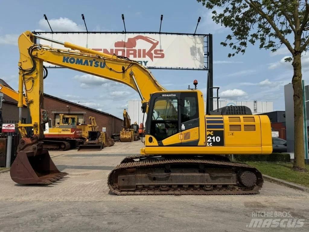 Komatsu PC210LC-10 Escavatori cingolati