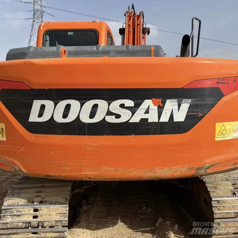 Doosan DX150LC-9C Escavatori cingolati