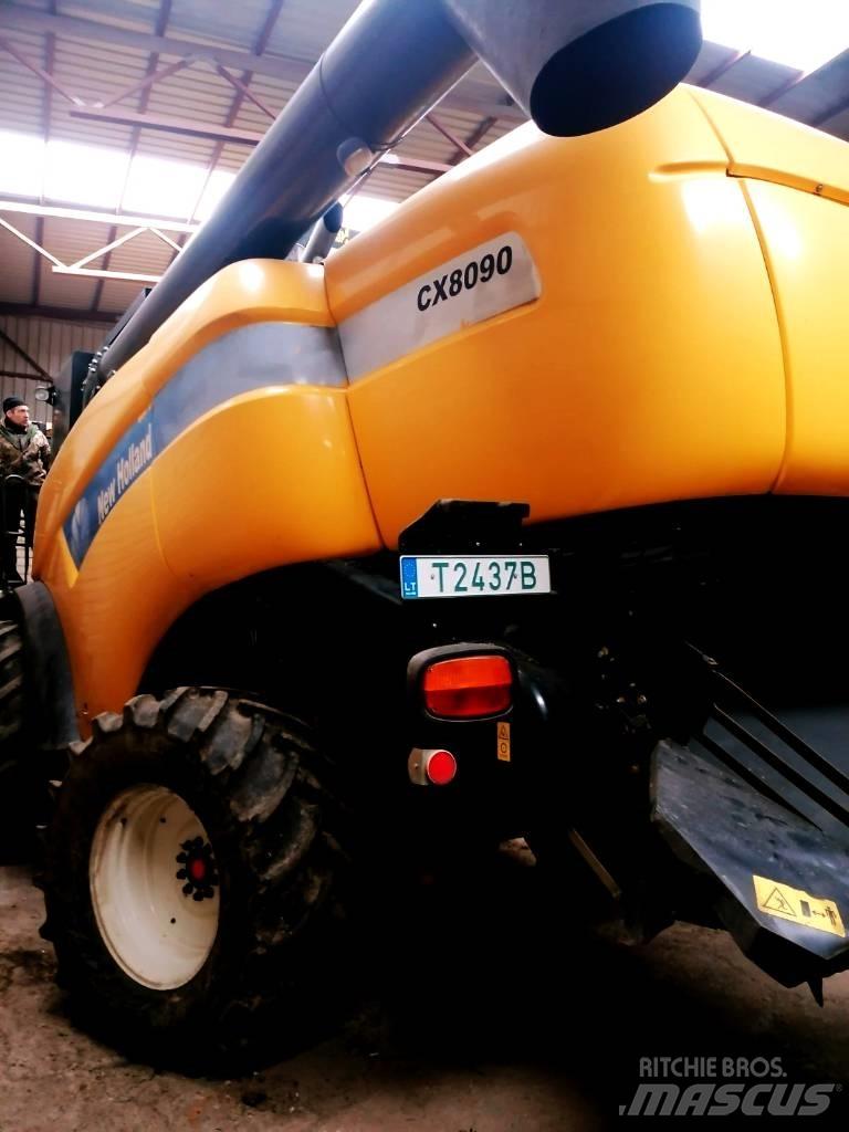 New Holland CX 8090 Mietitrebbiatrici