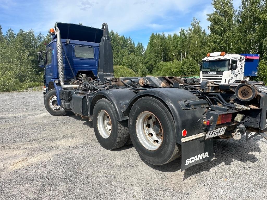 Scania 113 Camion con gancio di sollevamento