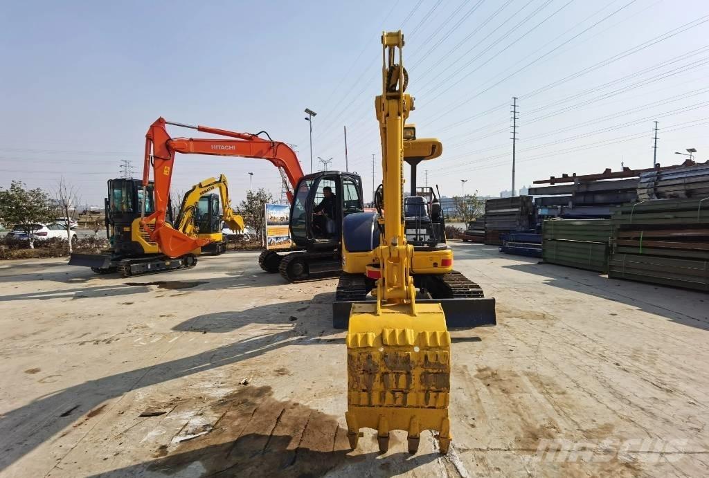 Komatsu PC 40 MR Miniescavatori