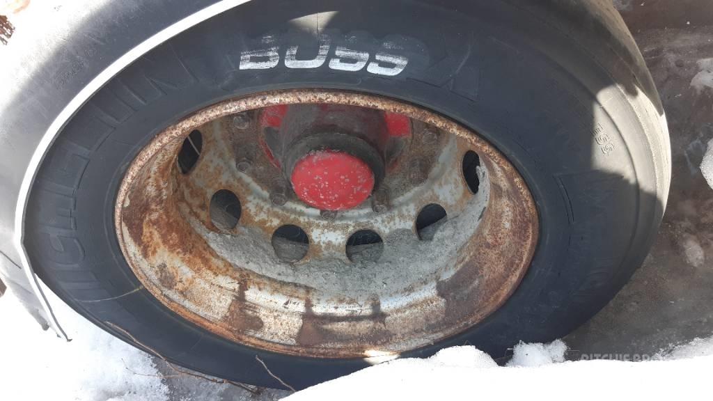Sisu akseli Assi