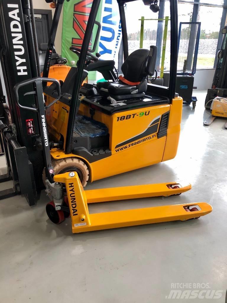 Hyundai 25HP Transpallet elettrici a timone