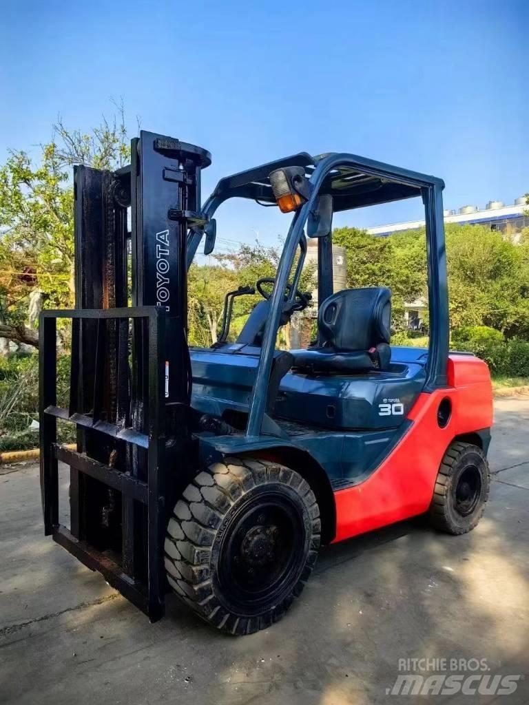 Toyota 8 FD 30 Carrelli elevatori diesel