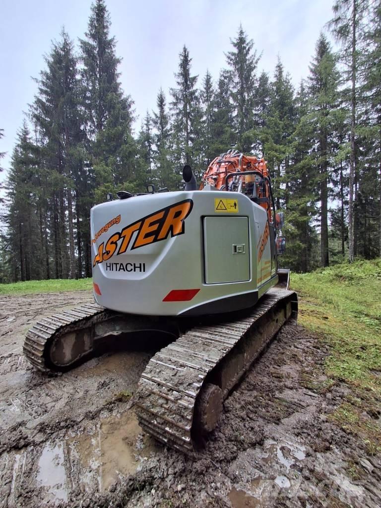 Hitachi ZX 225 US LC Escavatori cingolati