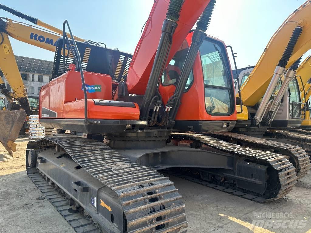 Doosan DX 300LC-9C Escavatori cingolati