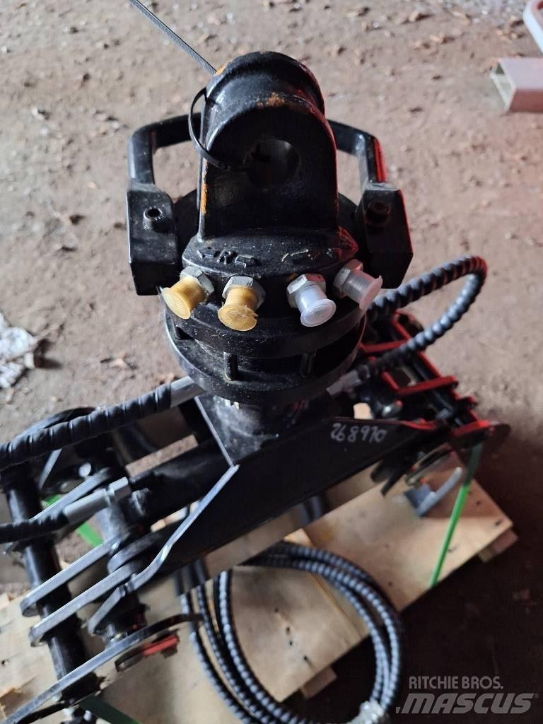  Koura CG800 Pinze