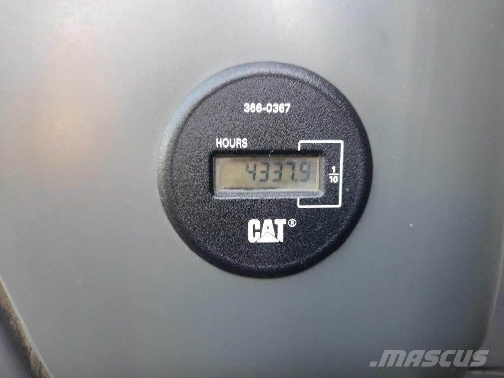 CAT 311 F BLADE Escavatori cingolati