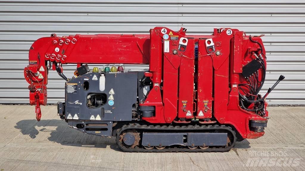 Unic URW 295 Mini gru