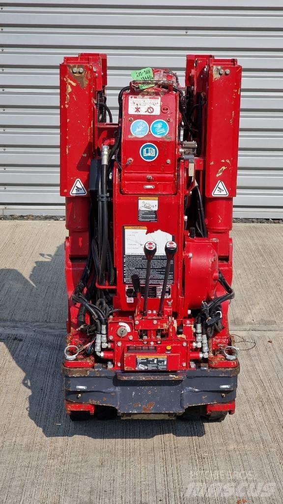 Unic URW 295 Mini gru