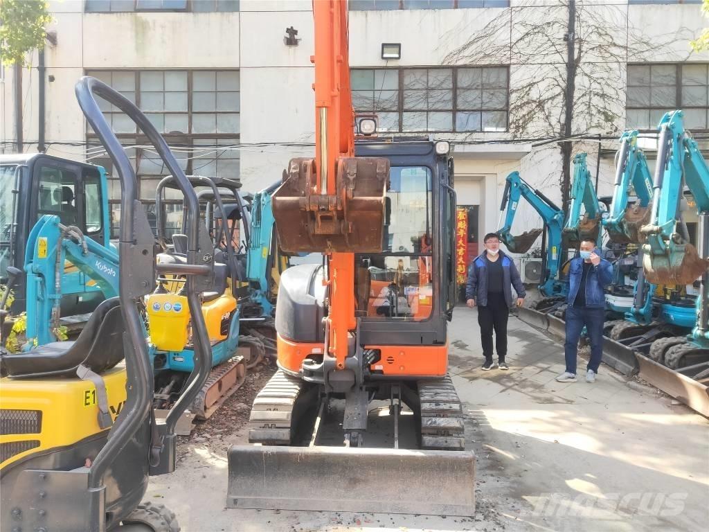 Hitachi ZX30 Miniescavatori