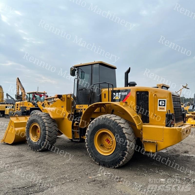 CAT 966H Pale gommate