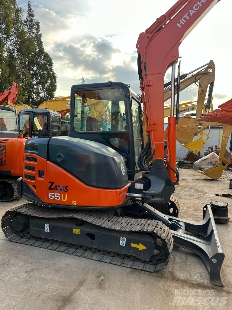 Hitachi ZX 65 Miniescavatori