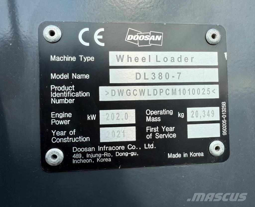 Doosan DL 380-7 Pale gommate