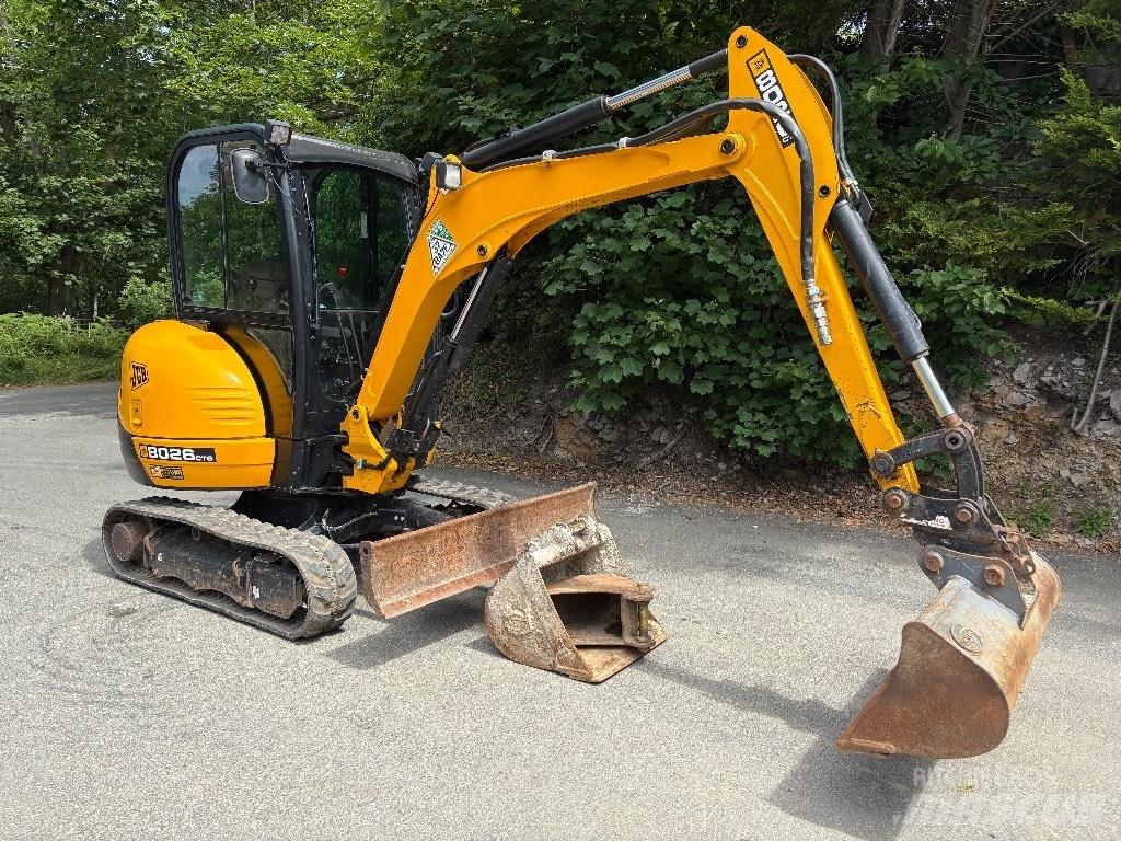 JCB 8026 CTS Miniescavatori
