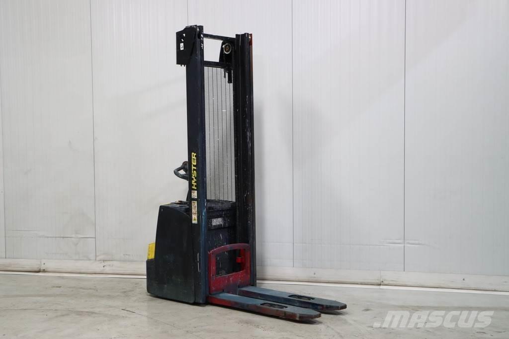 Hyster S1.6 Transpallet uomo a terra