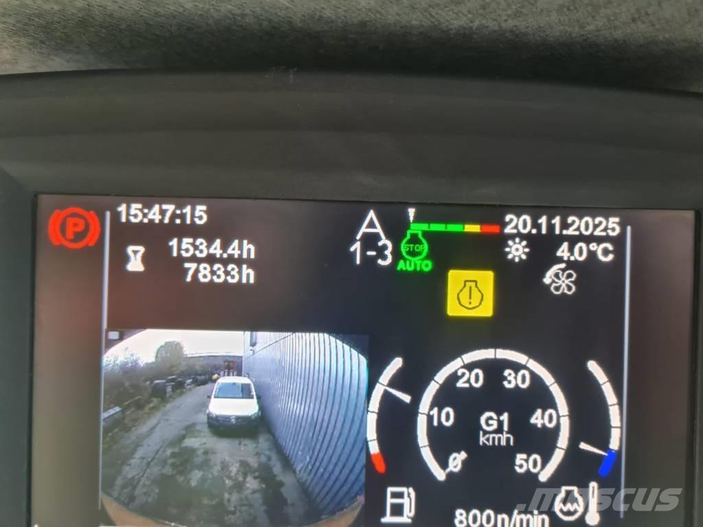 Liebherr L542 Pale gommate