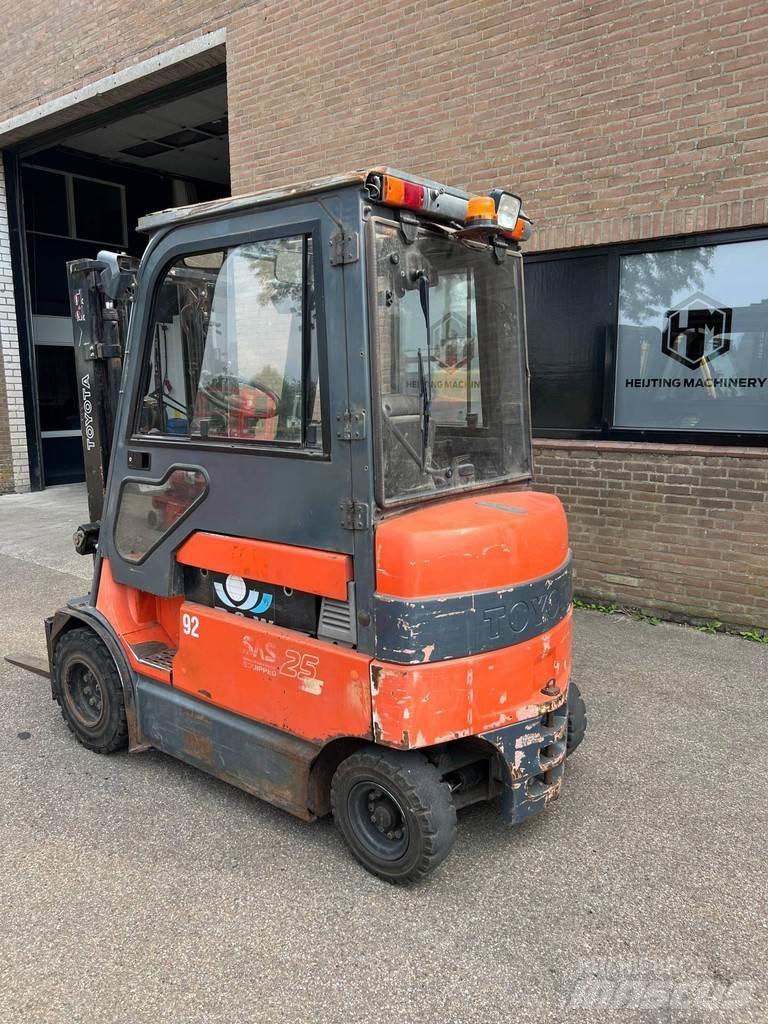 Toyota 7FBMF25 Carrelli elevatori elettrici