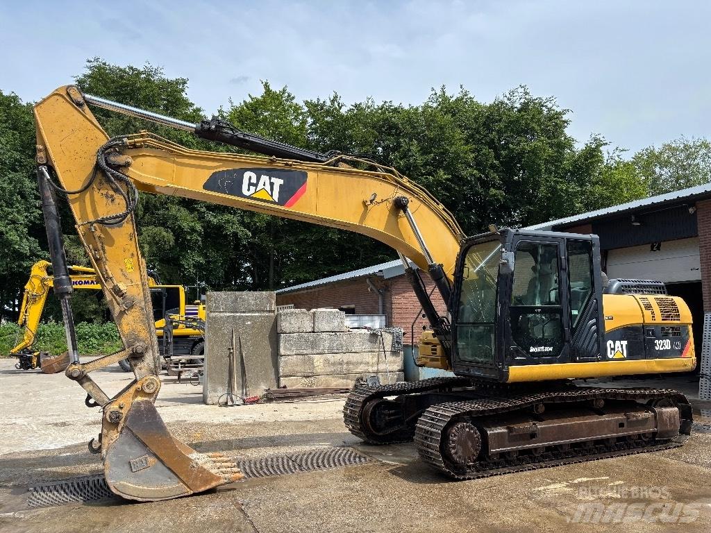 CAT 323 D LN Escavatori cingolati
