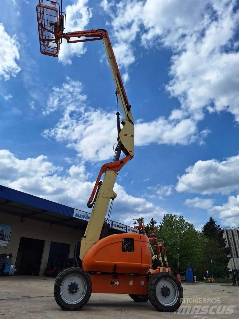 JLG 600 AJ Piattaforme a braccio articolato