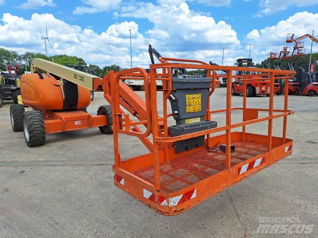 JLG 600 AJ Piattaforme a braccio articolato