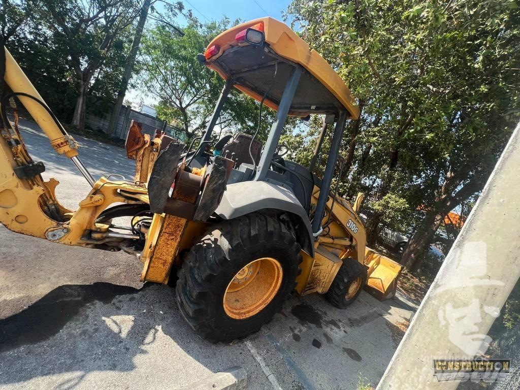 DEERE 310G Terne