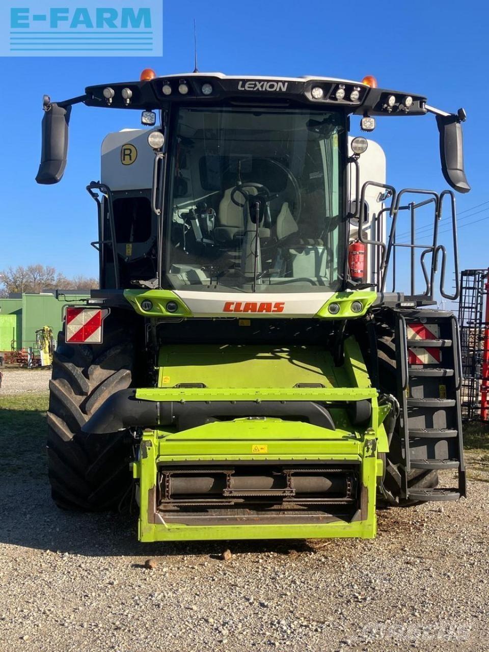 CLAAS lexion 8800 Mietitrebbiatrici