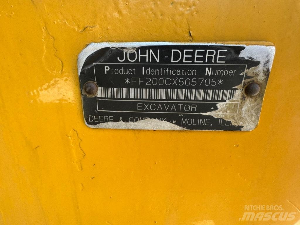 DEERE 200 LC Escavatori cingolati