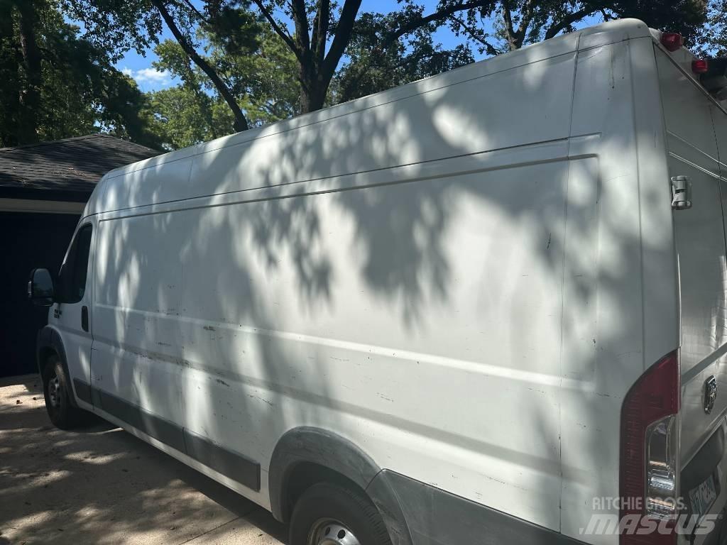 Dodge promaster Camion cassonati