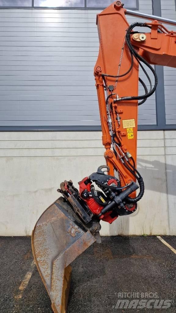 Hitachi ZX140W-6 Escavatori gommati