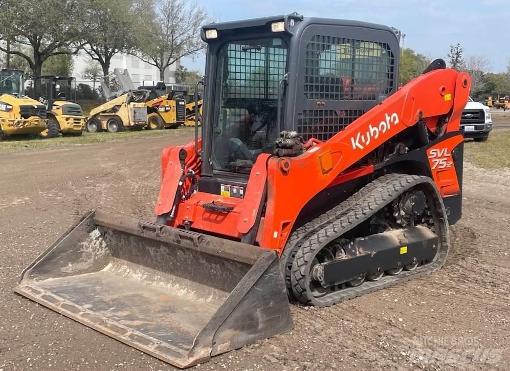Kubota SVL 75-2 Mini Pale Gommate