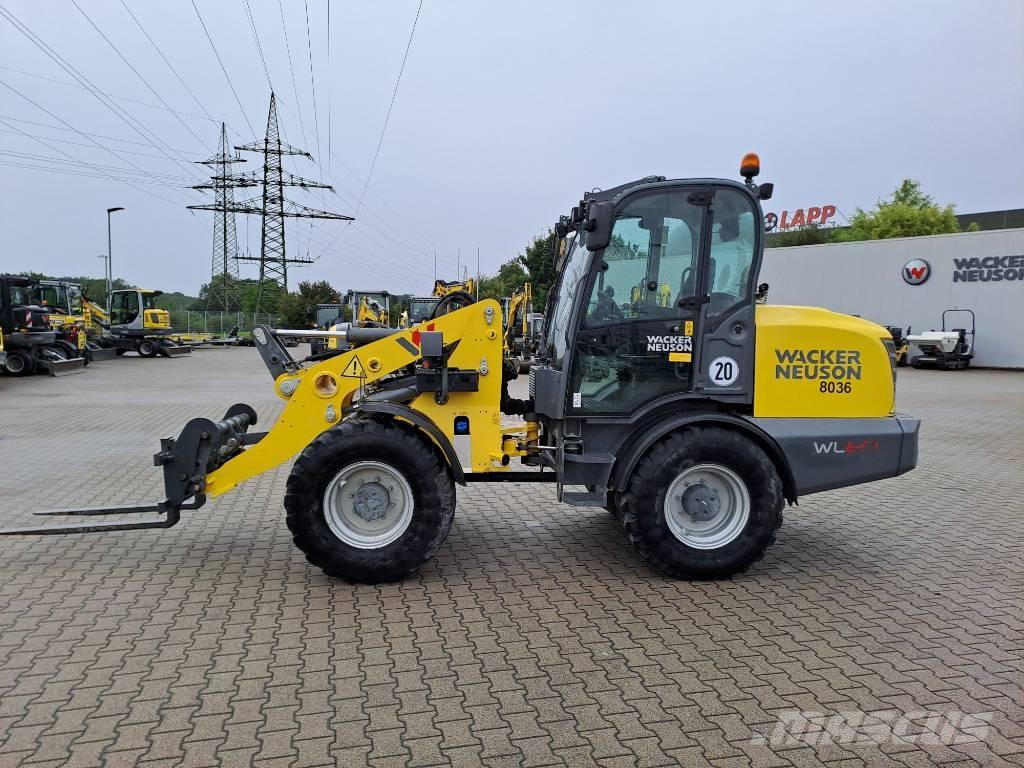 Wacker Neuson WL60 Pale gommate