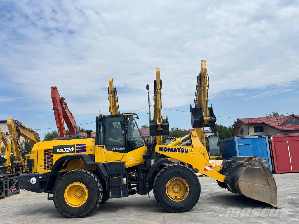 Komatsu WA 320-8 Pale gommate