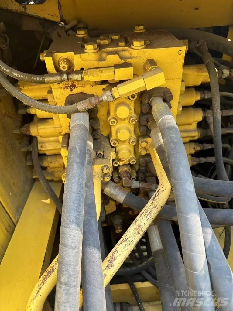 Komatsu PC 240 LC-8 Escavatori cingolati