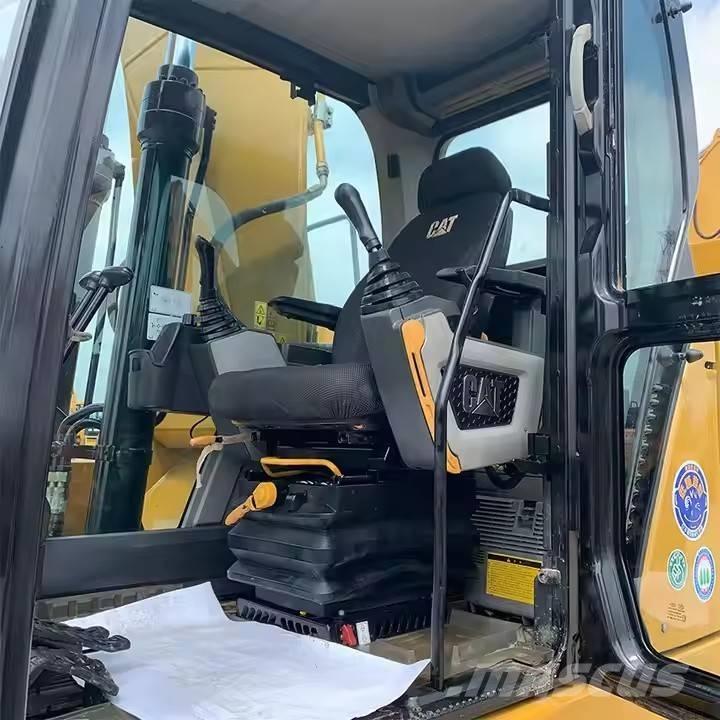 CAT 320 GC Escavatori cingolati