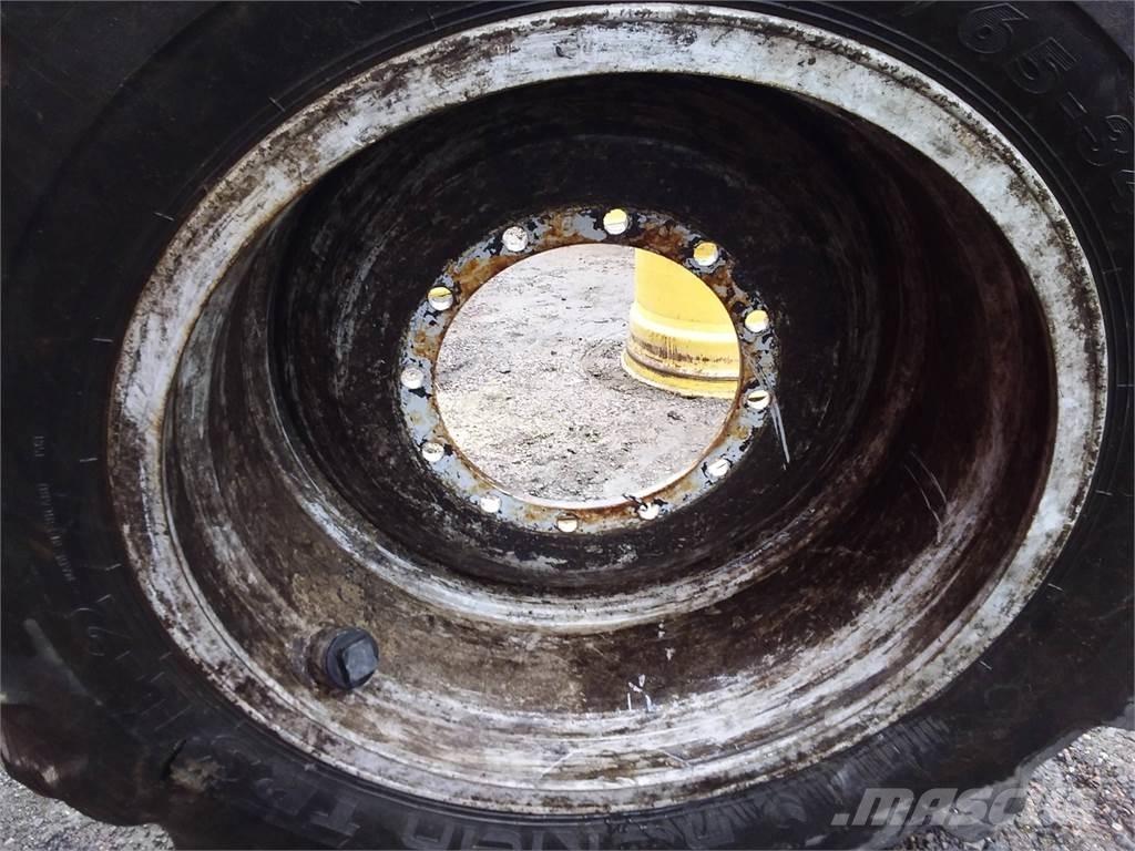 Valmet 911.1 20x34 Pneumatici, ruote e cerchioni