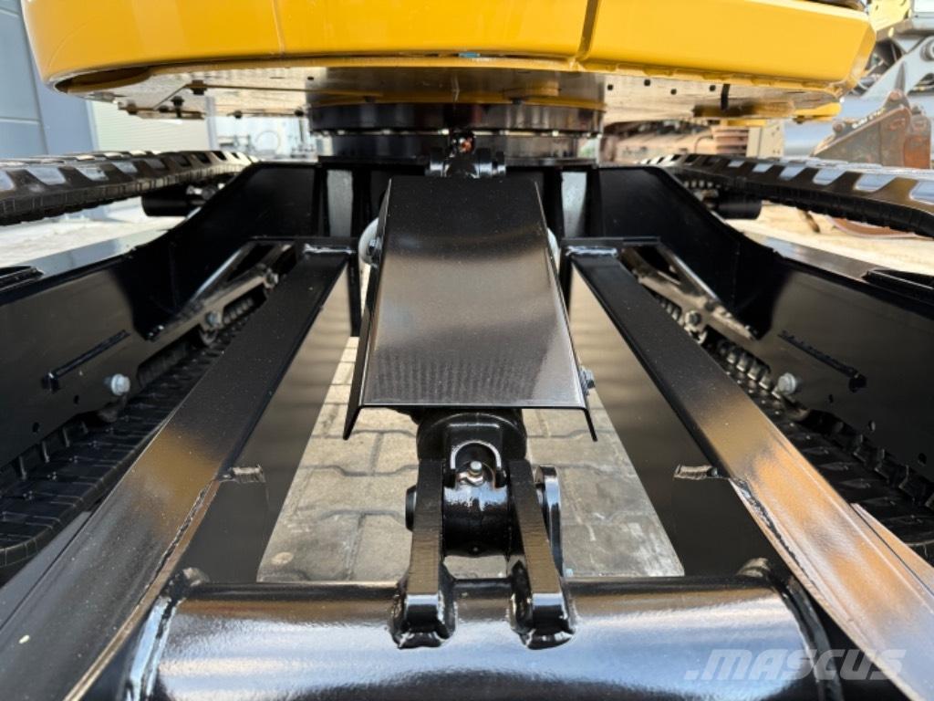 CAT 302.7 CR Miniescavatori