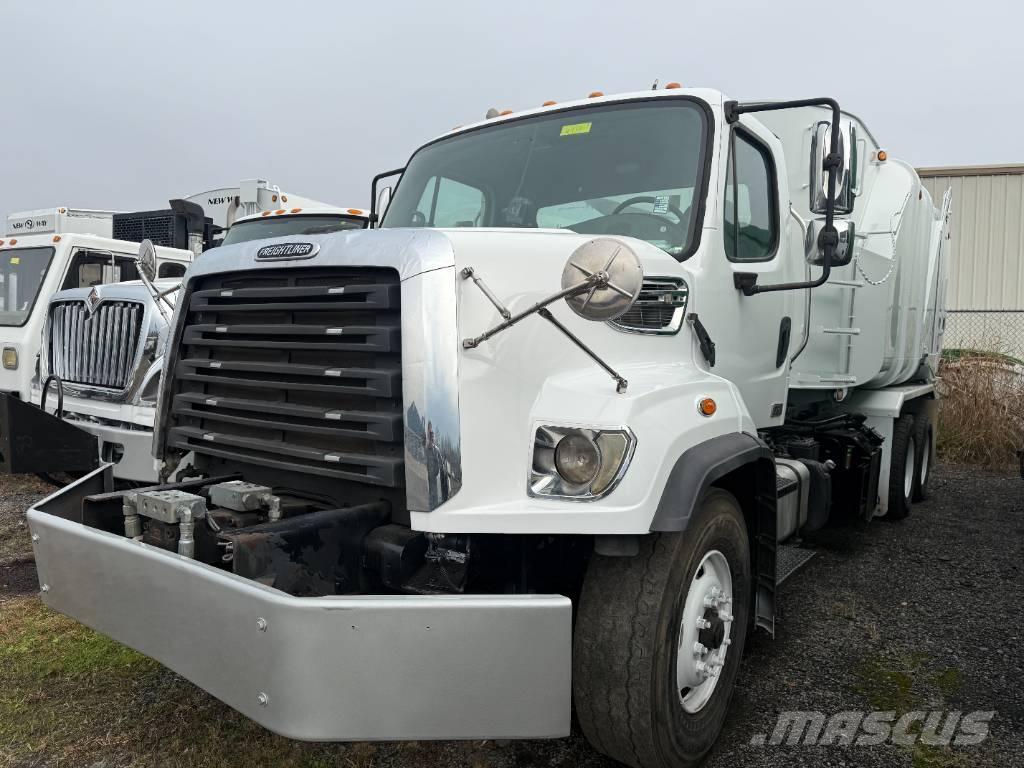 Freightliner 108SD Camion dei rifiuti