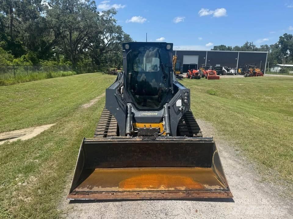 John Deere 325 Mini Pale Gommate