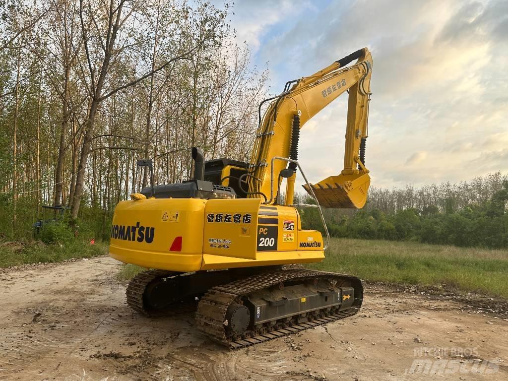 Komatsu pc200-8 Escavatori cingolati