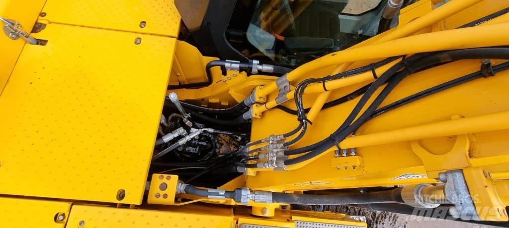 JCB 220X LC Escavatori cingolati