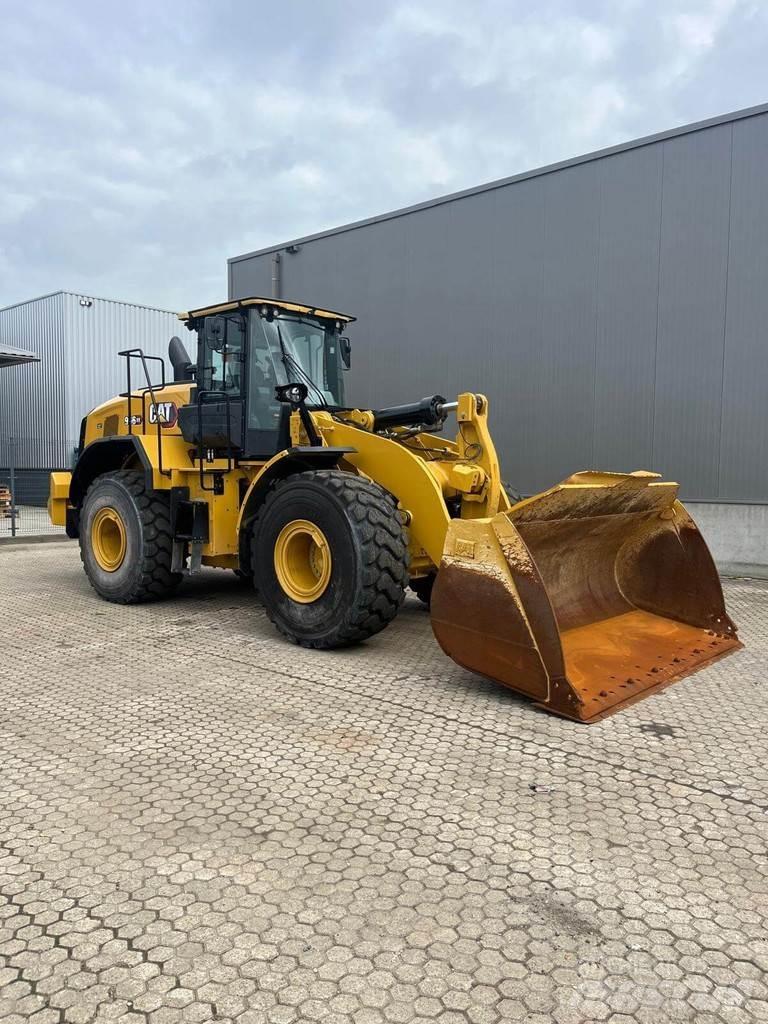 CAT 966 XE Pale gommate